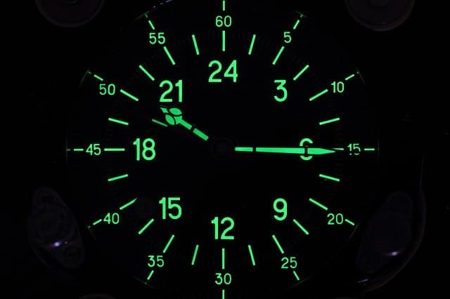 24 Hour Clock via https://pixabay.com/photos/soviet-military-24-hour-clock-1354211/