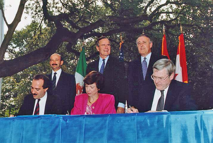 Signing NAFTA See page for author [Public domain], via Wikimedia Commons