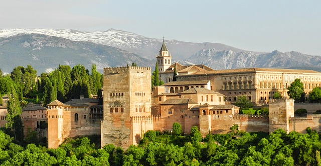 Alhambra via https://pixabay.com/en/alhambra-granada-andalusia-spain-967024/