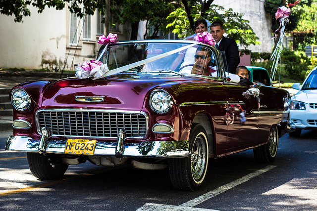 Cuban Marriage by https://www.flickr.com/photos/toffiundkamera/