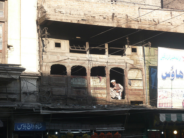 Old Peshawar City by https://www.flickr.com/photos/thewazir/