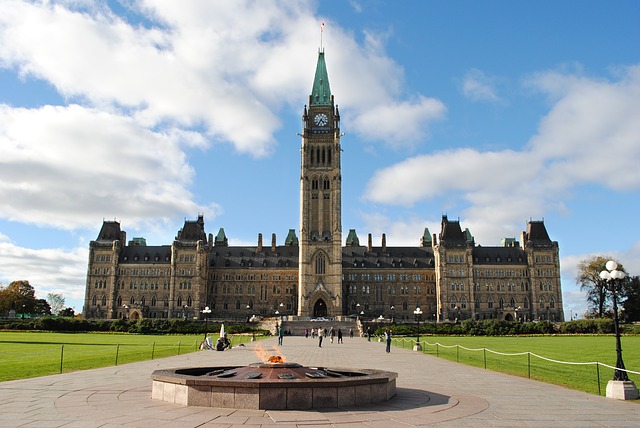 Canada's Parliament Buildings via https://pixabay.com/en/ottawa-parliament-canada-government-815375/