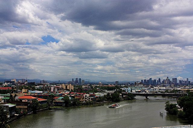 Pasig River, Manila by Bar Fabella