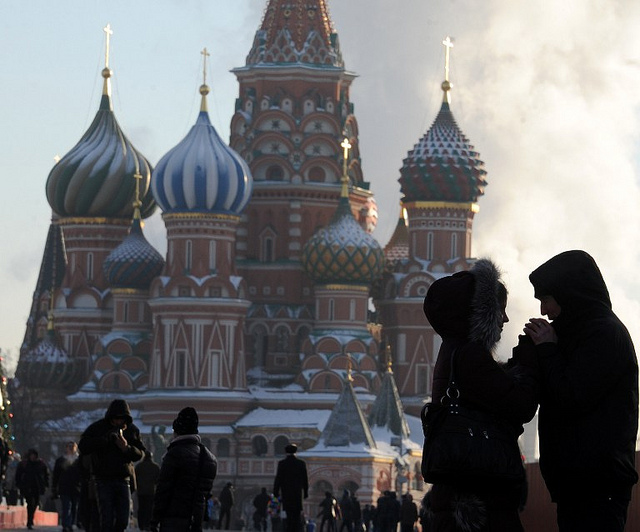 Red Square Cold by https://www.flickr.com/photos/diariocriticove/