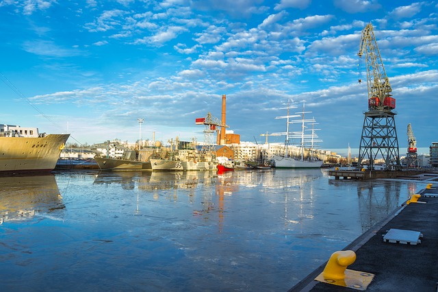 River port in Finland via https://pixabay.com/en/river-crane-landscape-turku-1929303/