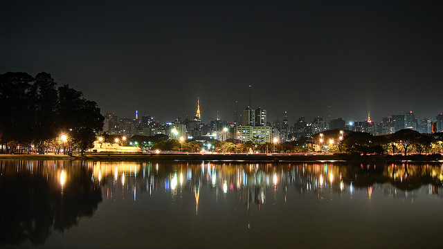 Sao Paulo Skyline by Diego Torres Silvestre https://flic.kr/p/fyybDP