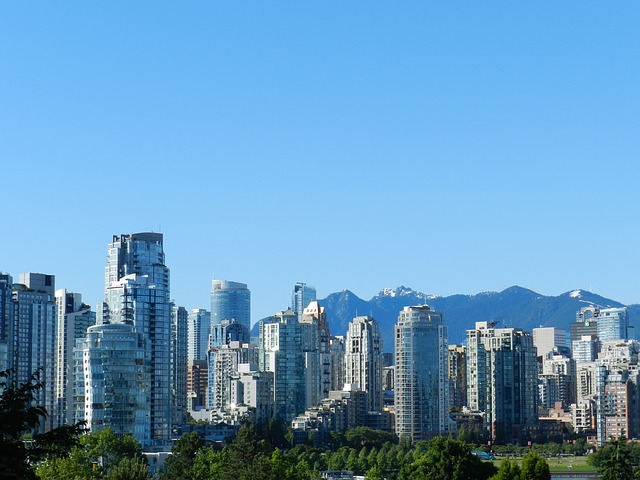 Vancouver via https://pixabay.com/en/vancouver-british-columbia-canada-216595/