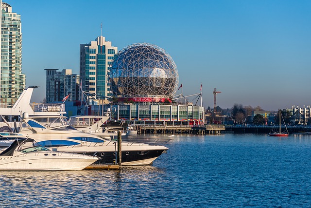 Vancouver Harbour via https://pixabay.com/en/vancouver-canada-1684467/