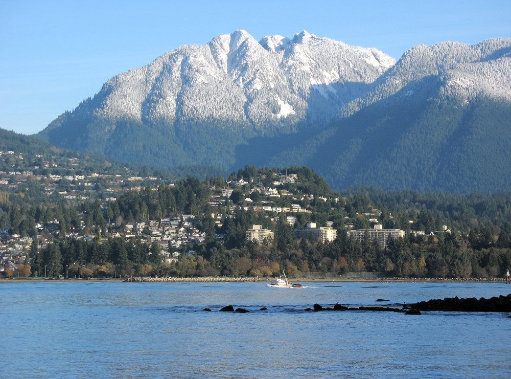 North Vancouver from Downtown By Michael Scheltgen from Vancouver, Canada (The North Shore) [CC BY 2.0 (https://creativecommons.org/licenses/by/2.0)], via Wikimedia Commons