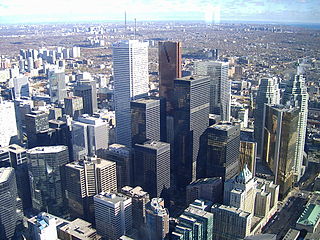 Skyline of Toronto via https://commons.wikimedia.org/wiki/File:Skyline_Toronto.JPG