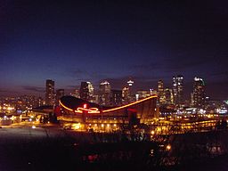 Calgary Skyline By JMacPherson (Flickr: Calgary_skyline) [CC-BY-2.0 (https://creativecommons.org/licenses/by/2.0)], via Wikimedia Commons