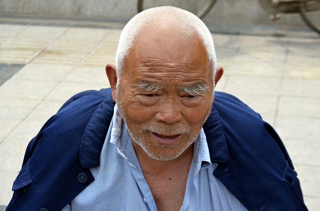 Old Chinese Man via https://pixabay.com/en/people-man-elderly-old-chinese-217208/