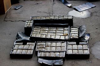 Drug seizure By U.S. Customs and Border Protection [Public domain], via Wikimedia Commons